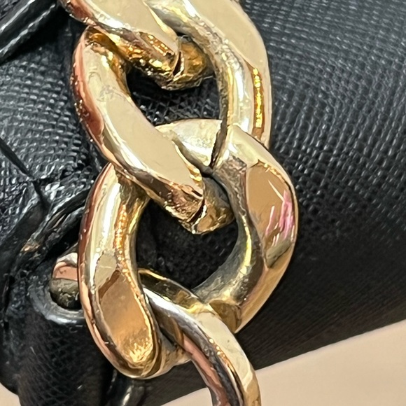 michael kors small crossbody - Picture 3 of 5